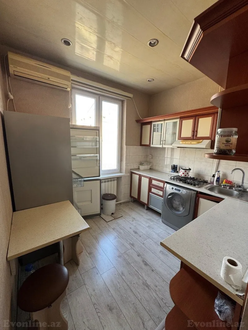 Kirayə verilir 2 otaqlı Mənzil Köhnə tikili 70 m² Nəriman Nərimanov m. - şəkil 5
