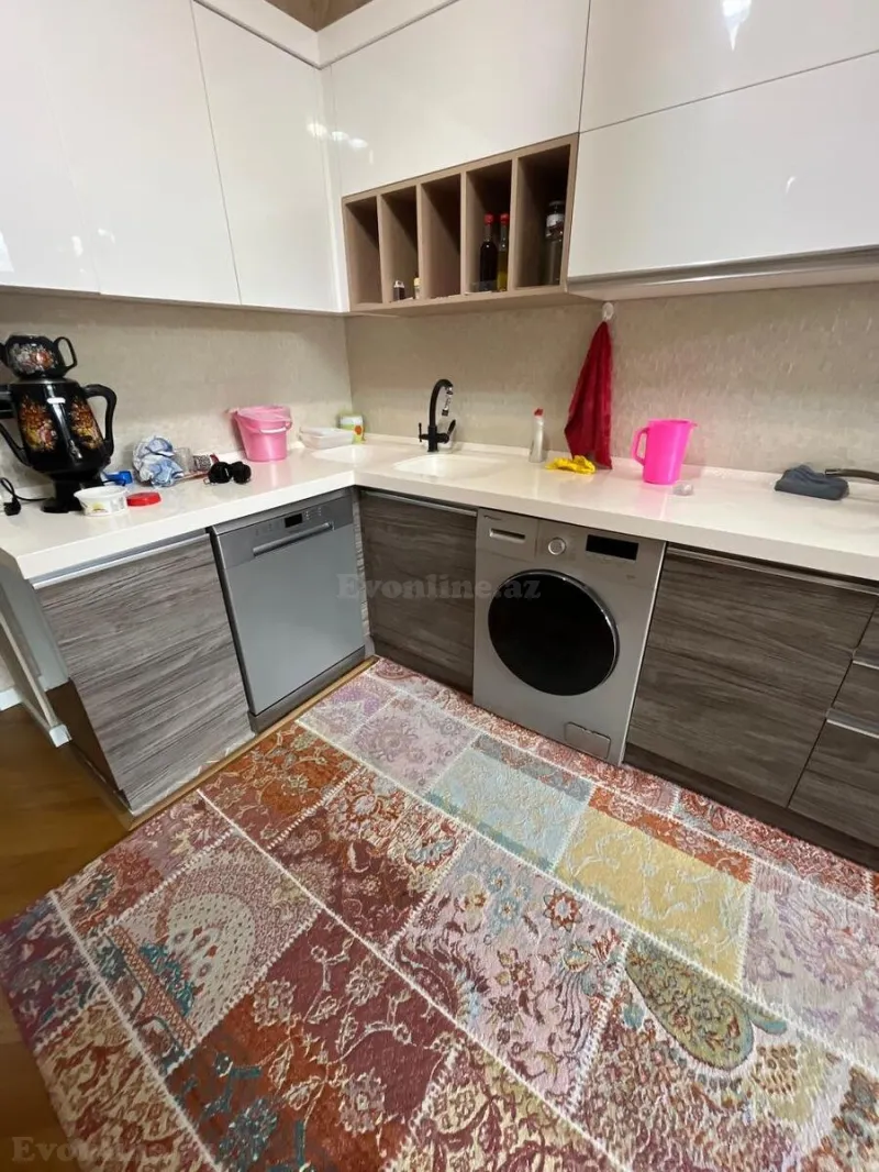 Kirayə verilir 3 otaqlı Mənzil Yeni tikili 150 m² Elmlər Akademiyası m. - şəkil 10