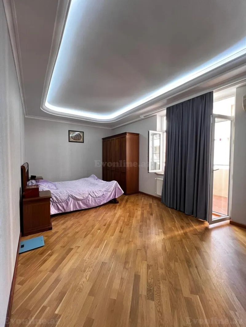 Satılır 3 otaqlı Mənzil Yeni tikili 154 m² 28 May m. - şəkil 10