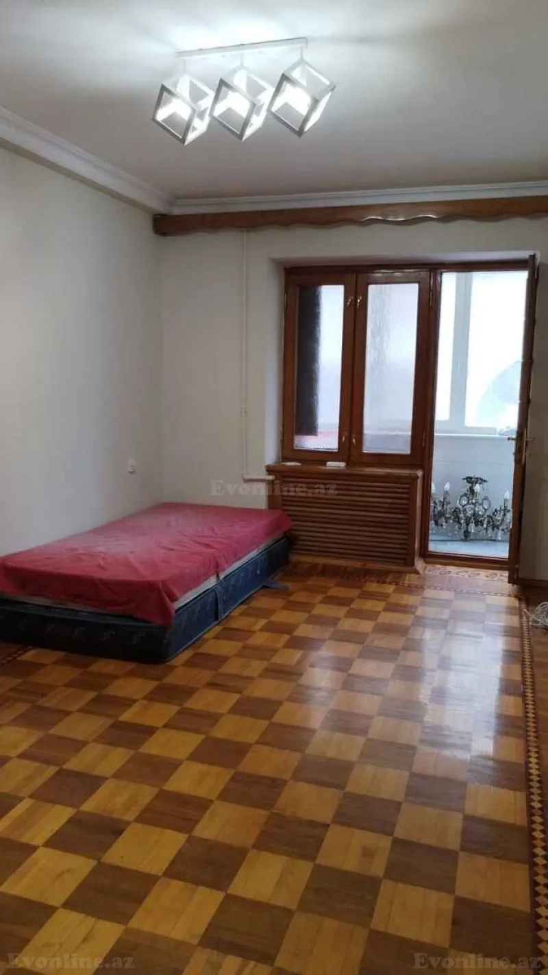 Satılır 4 otaqlı Mənzil Köhnə tikili 120 m² Nizami m. - şəkil 7