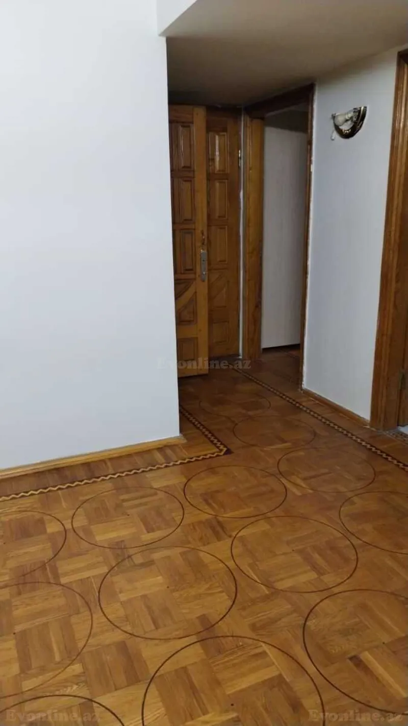 Satılır 4 otaqlı Mənzil Köhnə tikili 120 m² Nizami m. - şəkil 11