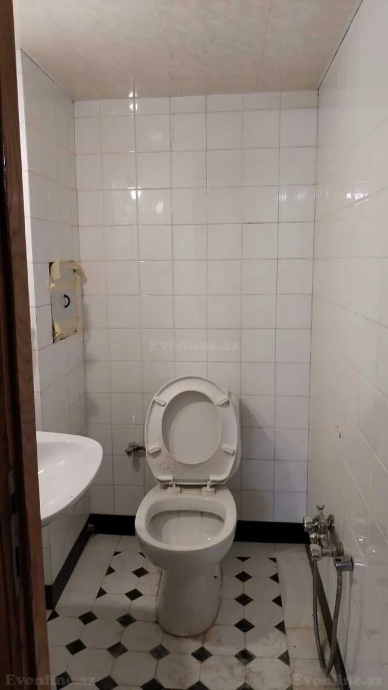 Satılır 4 otaqlı Mənzil Köhnə tikili 120 m² Nizami m. - şəkil 15