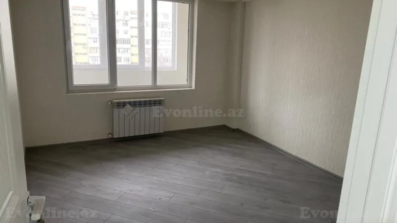 Satılır 2 otaqlı Mənzil Köhnə tikili 65 m² Gənclik m.
