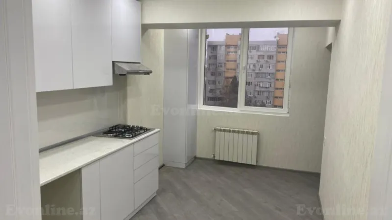 Satılır 2 otaqlı Mənzil Köhnə tikili 65 m² Gənclik m. - şəkil 3