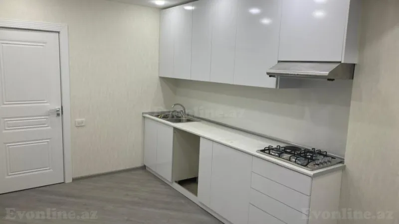 Satılır 2 otaqlı Mənzil Köhnə tikili 65 m² Gənclik m. - şəkil 4