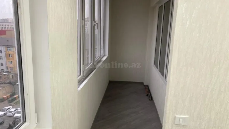 Satılır 2 otaqlı Mənzil Köhnə tikili 65 m² Gənclik m. - şəkil 5