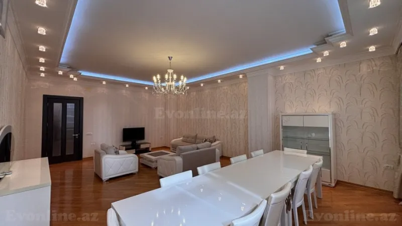 Satılır 4 otaqlı Mənzil Yeni tikili 211 m² 8 Noyabr m. - şəkil 3