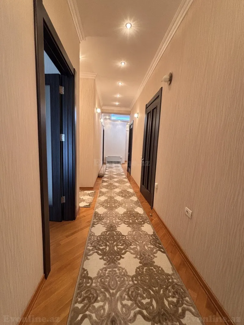 Satılır 4 otaqlı Mənzil Yeni tikili 211 m² 8 Noyabr m. - şəkil 8