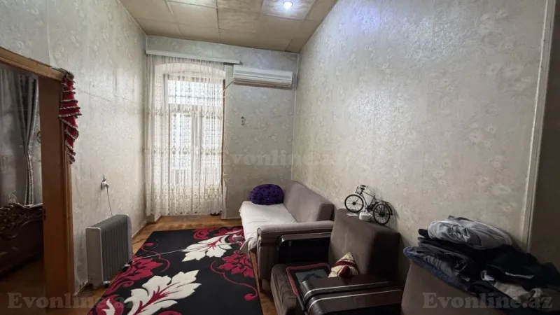 Satılır 3 otaqlı Mənzil Köhnə tikili 70 m² 28 May m. - şəkil 4