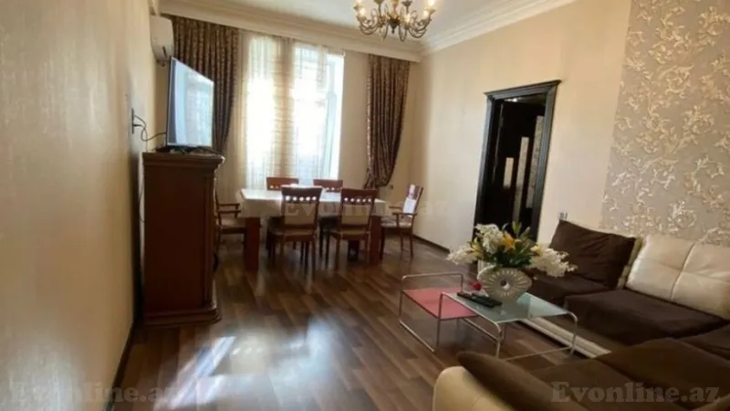 Kirayə verilir 2 otaqlı Mənzil Köhnə tikili 65 m² Sahil m. - şəkil 2