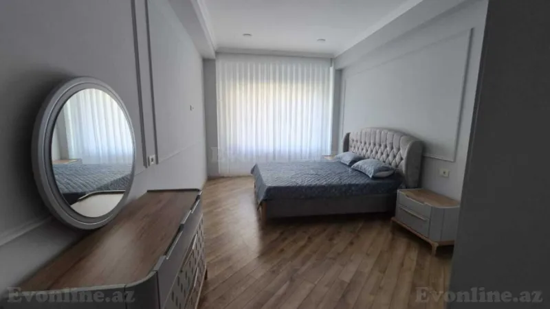 Kirayə verilir 3 otaqlı Mənzil Yeni tikili 130 m² Xətai r. - şəkil 4