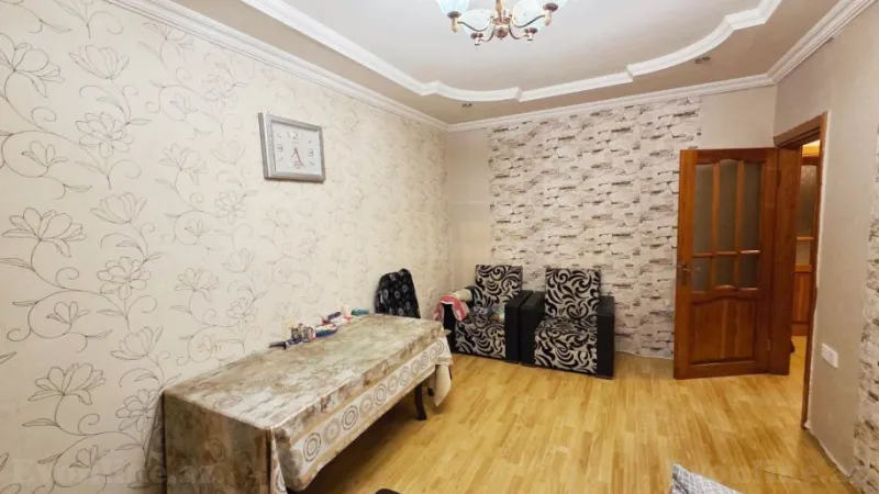 Satılır 2 otaqlı Mənzil Köhnə tikili 60 m² 8-ci mikrorayon - şəkil 6