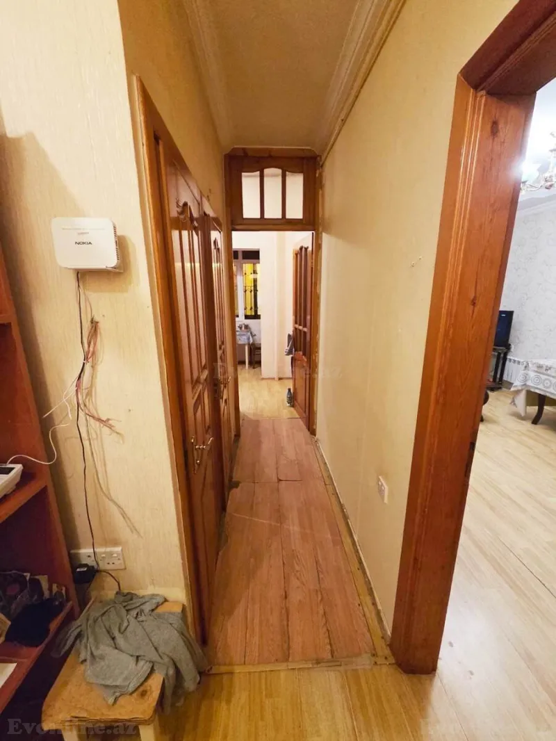 Satılır 2 otaqlı Mənzil Köhnə tikili 60 m² 8-ci mikrorayon - şəkil 9