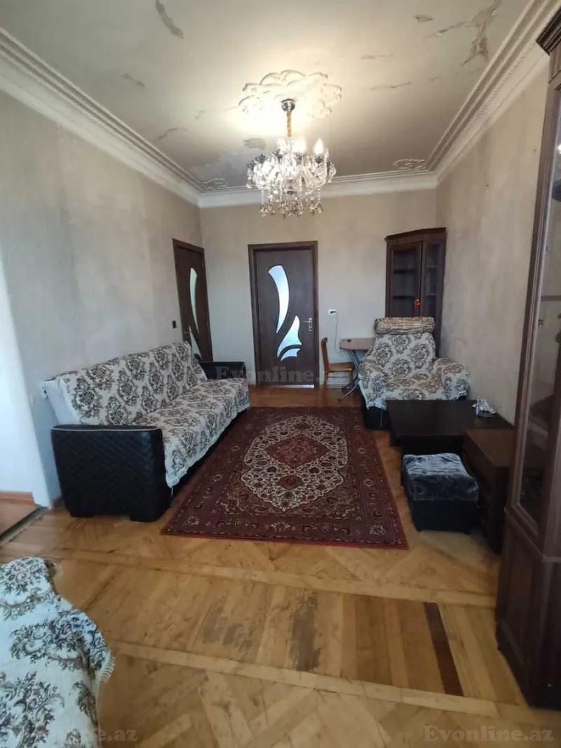 Satılır 2 otaqlı Mənzil Köhnə tikili 55 m² Gənclik m.