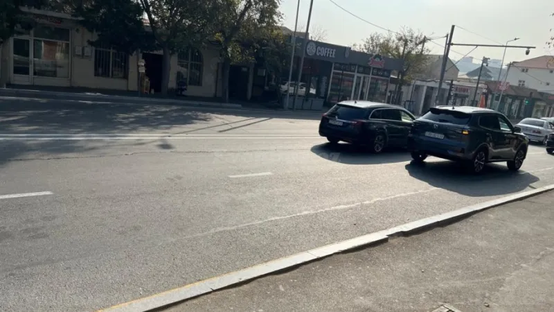 Kirayə verilir Ofis 30 m² Badamdar - şəkil 13