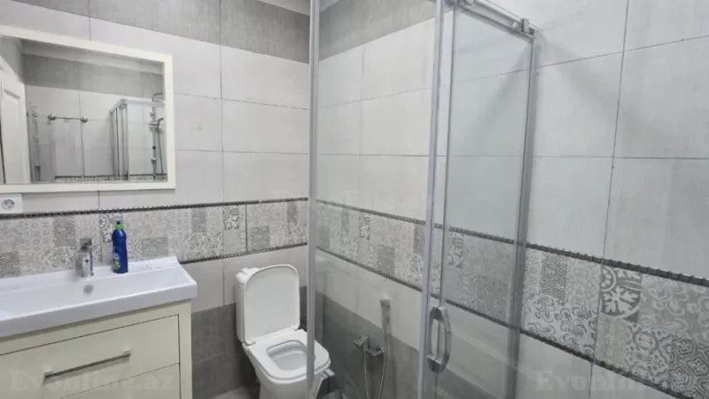 Kirayə verilir 3 otaqlı Mənzil Yeni tikili 152 m² Yasamal - şəkil 11