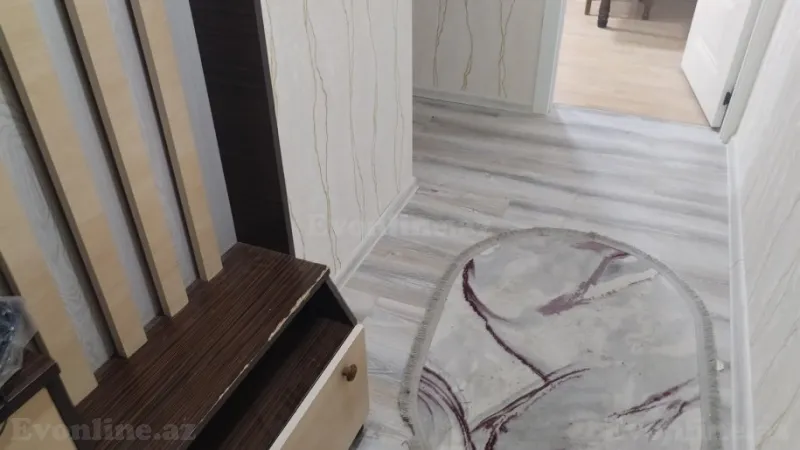 Satılır 2 otaqlı Mənzil Köhnə tikili 50 m² 9-cu mikrorayon - şəkil 2