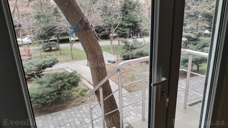 Satılır 2 otaqlı Mənzil Köhnə tikili 50 m² 9-cu mikrorayon - şəkil 11