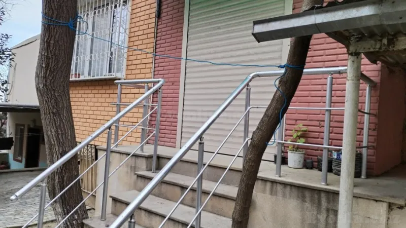 Satılır 2 otaqlı Mənzil Köhnə tikili 50 m² 9-cu mikrorayon - şəkil 12