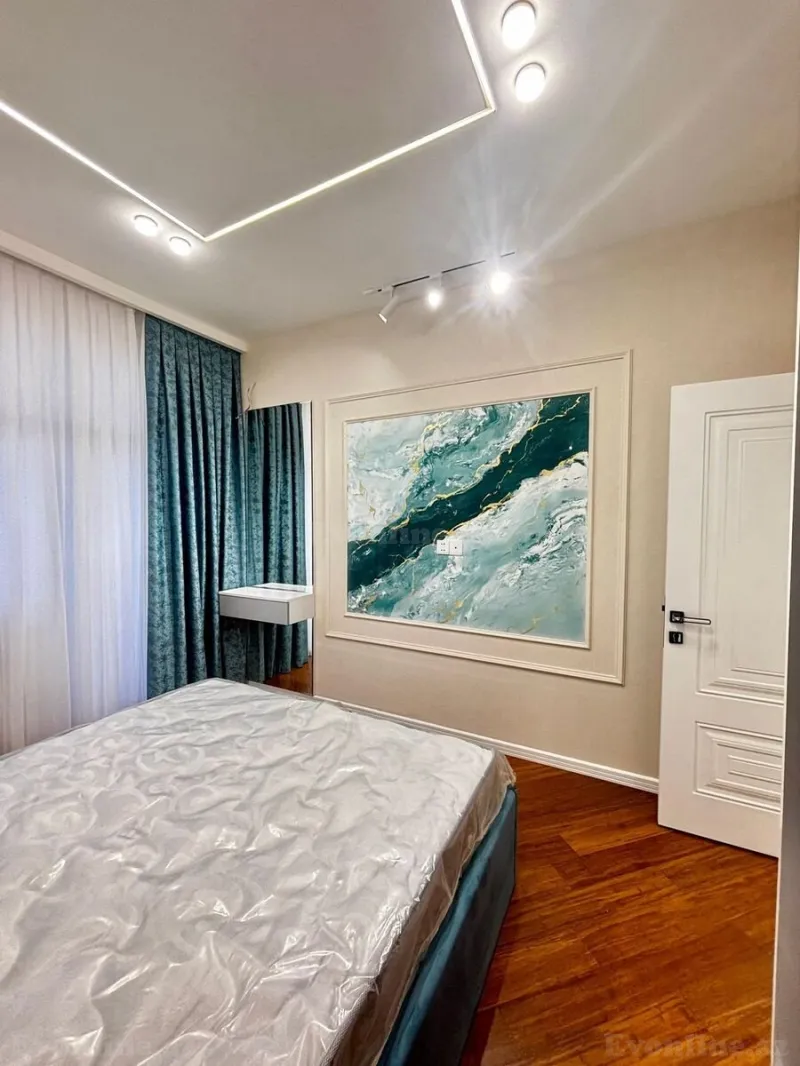 Satılır 2 otaqlı Mənzil Yeni tikili 70 m² Xətai m. - şəkil 4