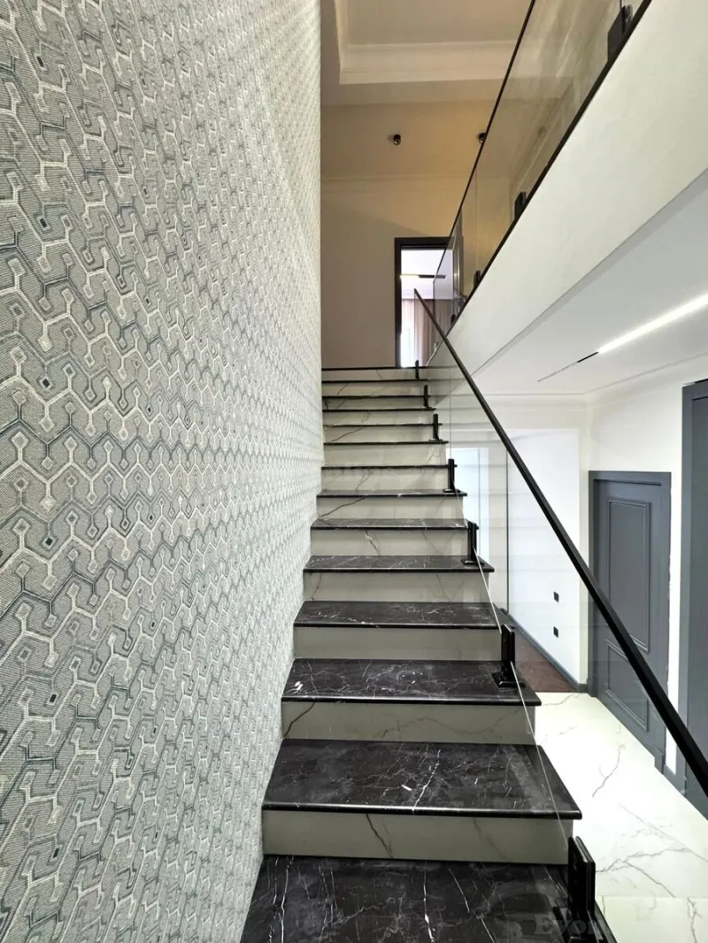 Satılır 3 otaqlı Mənzil Yeni tikili 142 m² Nəsimi r. - şəkil 4