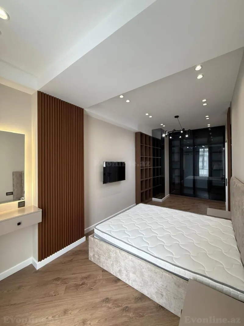 Satılır 3 otaqlı Mənzil Yeni tikili 118 m² Nərimanov r. - şəkil 4