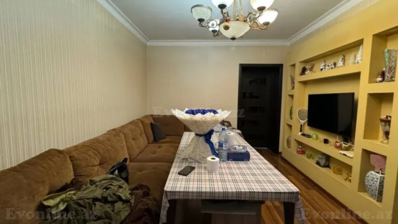 Satılır 2 otaqlı Mənzil Köhnə tikili 46.5 m² Yasamal - şəkil 3