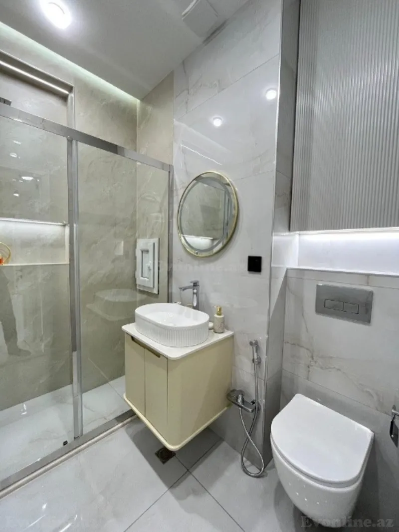 Satılır 3 otaqlı Mənzil Yeni tikili 82 m² 8 Noyabr m. - şəkil 10