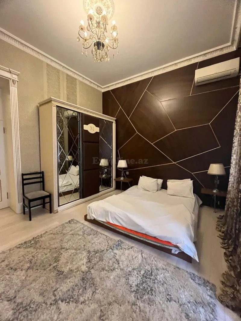 Satılır 5 otaqlı Mənzil Köhnə tikili 130 m² İçərişəhər m. - şəkil 5