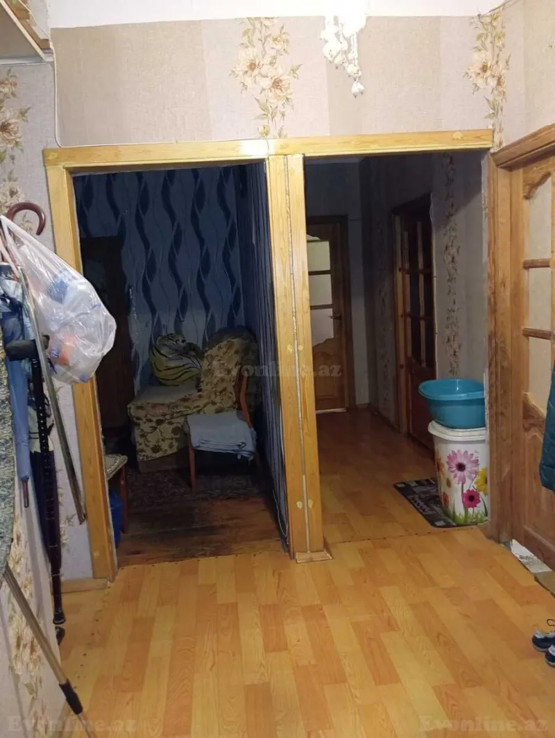 Satılır 5 otaqlı Mənzil Köhnə tikili 100 m² Qara Qarayev m. - şəkil 8