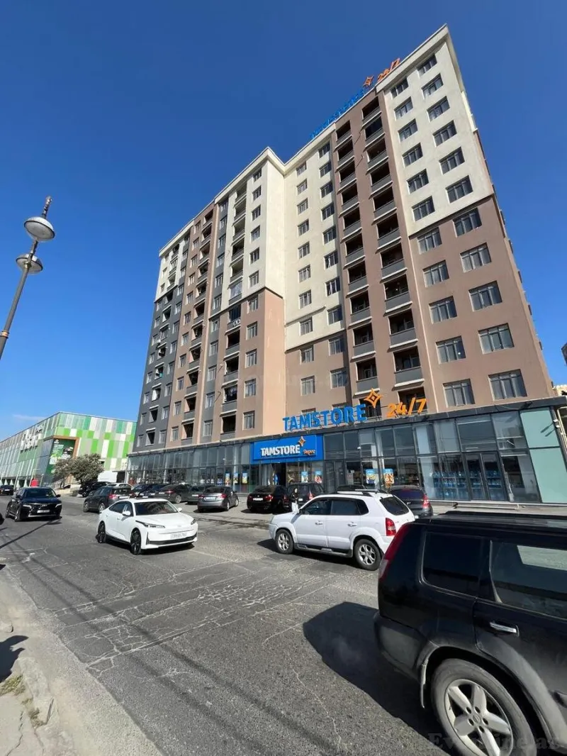 Satılır 3 otaqlı Mənzil Yeni tikili 68 m² Suraxanı r. - şəkil 2