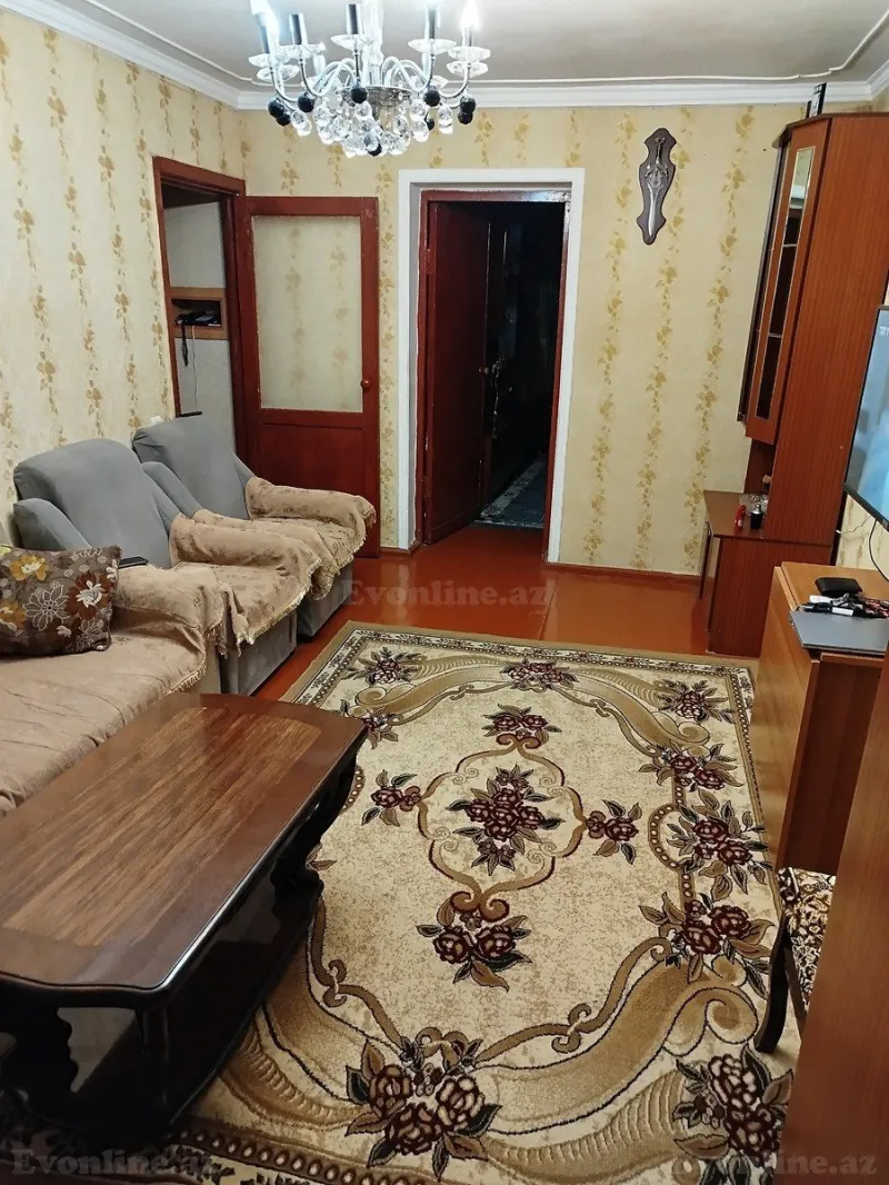 Satılır 2 otaqlı Mənzil Köhnə tikili 80 m² Sumqayıt
