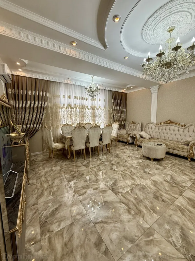 Satılır 4 otaqlı Mənzil Yeni tikili 150 m² Memar Əcəmi m. - şəkil 2