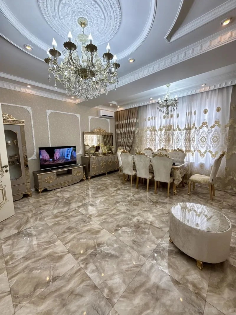 Satılır 4 otaqlı Mənzil Yeni tikili 150 m² Memar Əcəmi m. - şəkil 5