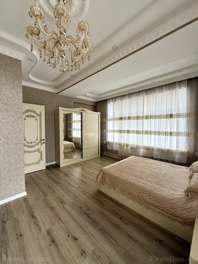 Satılır 4 otaqlı Mənzil Yeni tikili 150 m² Memar Əcəmi m. - şəkil 11