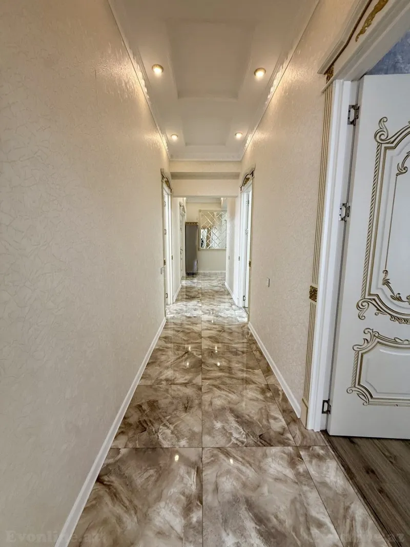 Satılır 4 otaqlı Mənzil Yeni tikili 150 m² Memar Əcəmi m. - şəkil 13