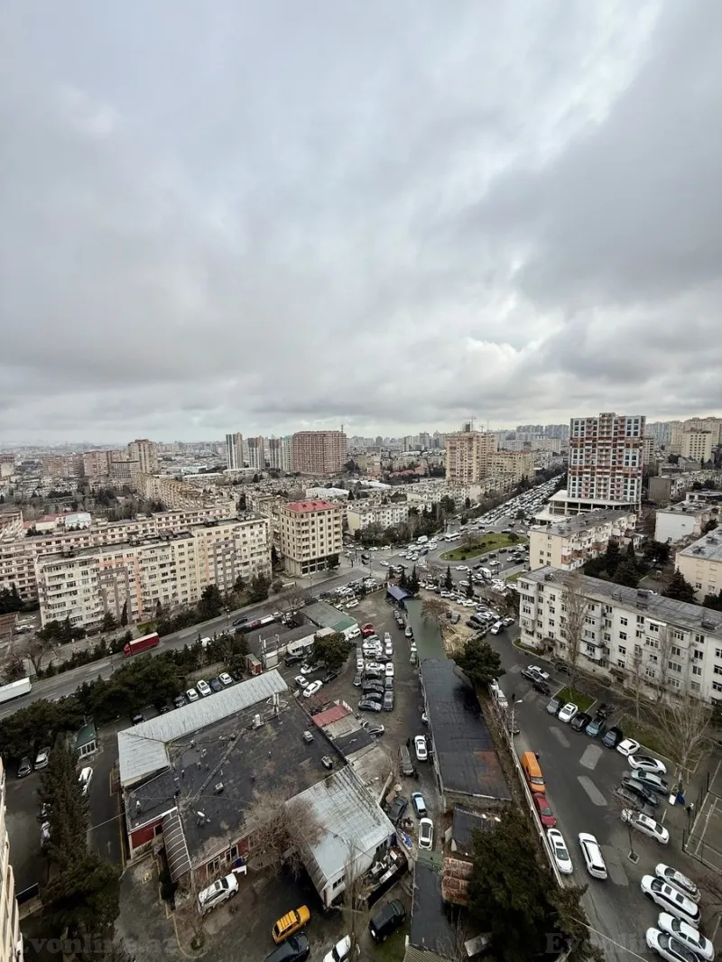 Satılır 4 otaqlı Mənzil Yeni tikili 150 m² Memar Əcəmi m. - şəkil 17