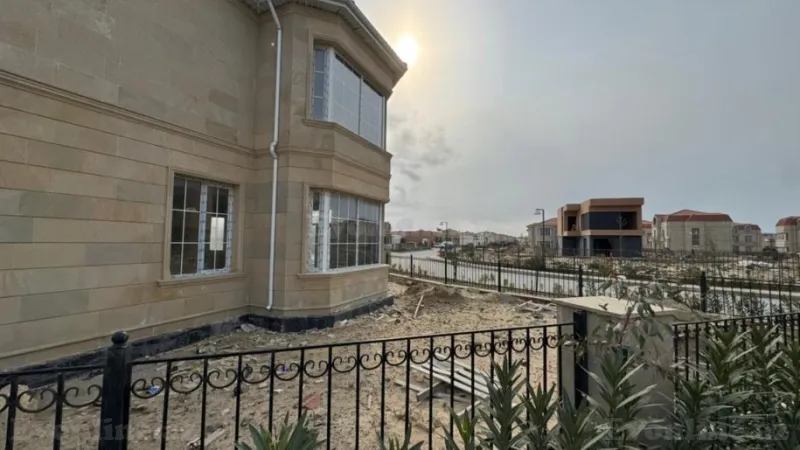 Satılır 6 otaqlı Mənzil Yeni tikili 300 m² Sabunçu r. - şəkil 5