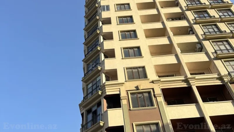 Satılır 3 otaqlı Mənzil Yeni tikili 150 m² Xətai r.