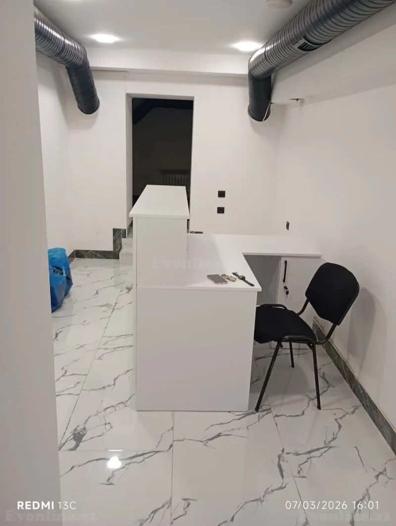 Bakı, Binəqədi r., Azadlıq prospekti m., 8-ci mikrorayonda obyekt kirayə verilir