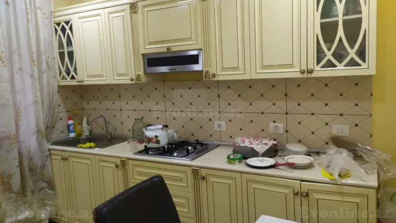 Satılır 3 otaqlı Mənzil Köhnə tikili 72 m² 7-ci mikrorayon - şəkil 2