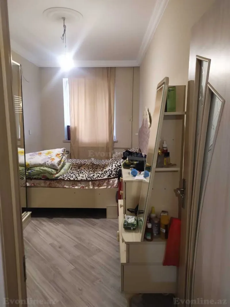 Satılır 3 otaqlı Mənzil Köhnə tikili 72 m² 7-ci mikrorayon - şəkil 4
