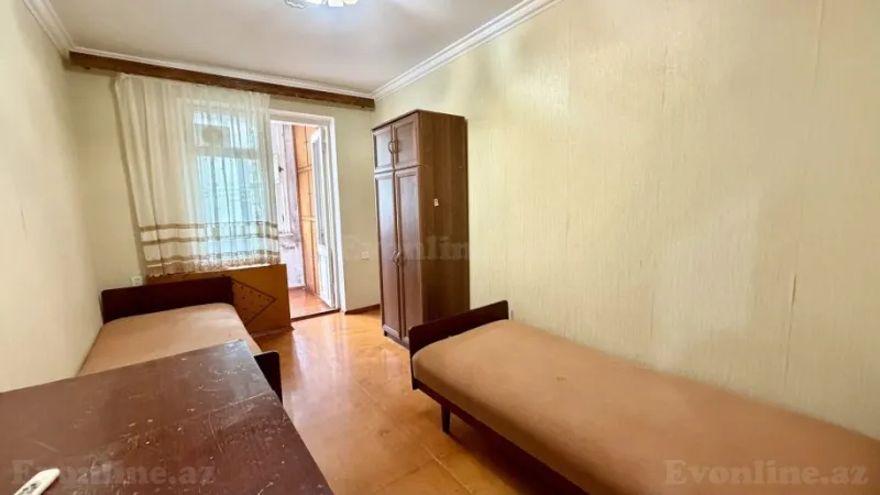 Satılır 3 otaqlı Mənzil Köhnə tikili 85 m² Xalqlar Dostluğu m. - şəkil 6