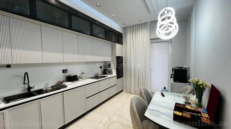 Satılır 4 otaqlı Mənzil Yeni tikili 145 m² Xətai r. - şəkil 7