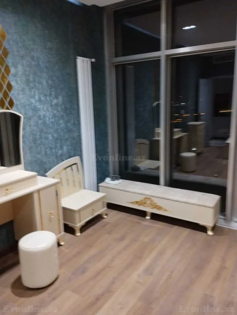 Kirayə verilir 3 otaqlı Mənzil Yeni tikili 150 m² Yasamal - şəkil 12