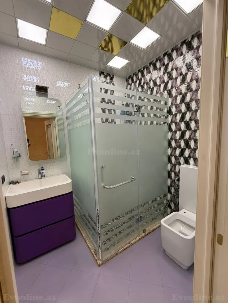 Satılır 4 otaqlı Mənzil Yeni tikili 234 m² Sahil m. - şəkil 9