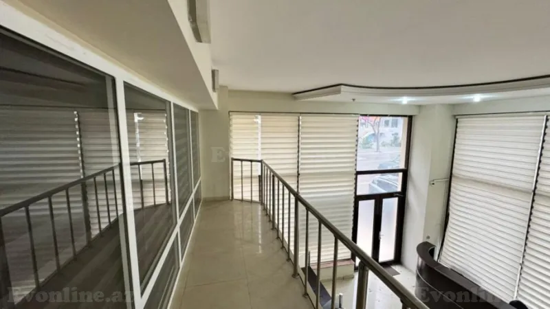 Kirayə verilir Ofis 330 m² 28 May m. - şəkil 9