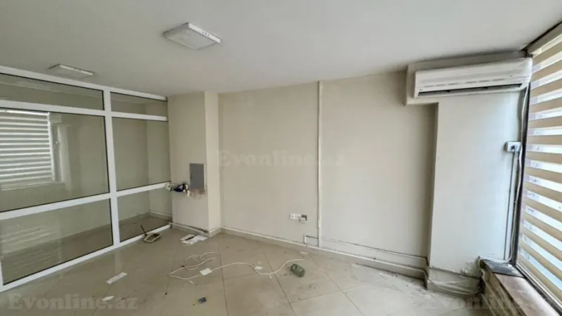 Kirayə verilir Ofis 330 m² 28 May m. - şəkil 12