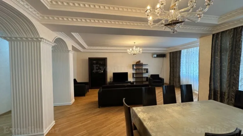 Kirayə verilir 3 otaqlı Mənzil Yeni tikili 170 m² İnşaatçılar m.