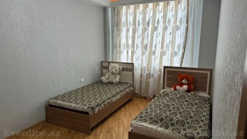 Kirayə verilir 3 otaqlı Mənzil Yeni tikili 170 m² İnşaatçılar m. - şəkil 8